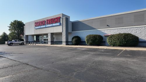 1495 State Highway 248, Branson, MO, 65616-7477 | Card Image