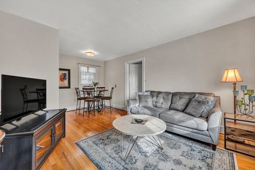 apt-4-1933 Windsor Ave Sw, Roanoke, VA, 24015-2337 | Card Image