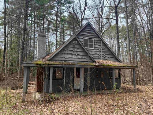 290 Thompson Road, Conway, NH, 03860 | Card Image