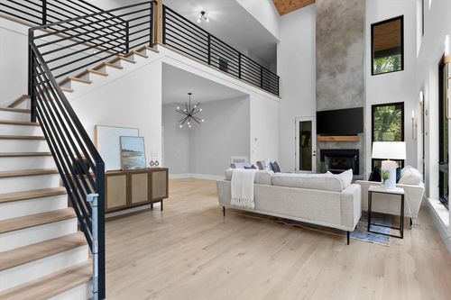 7530 Owl Hollow Trl, Mc Donald, TN, 37353-8003 | Card Image