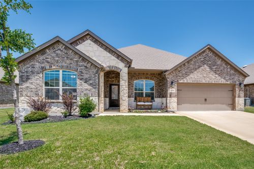 10121 Table Bluff St, Aubrey, TX, 76227-1079 | Card Image