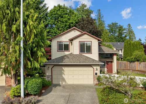 18805 20th Ave Se, Bothell, WA, 98012-8722 | Card Image