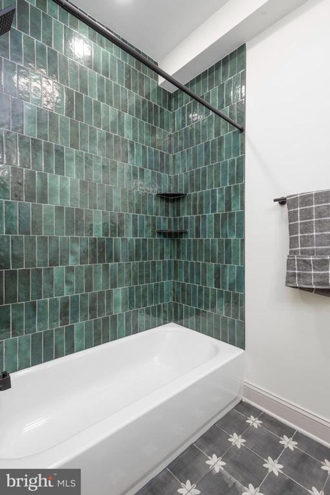 1 - 3116 Clifford St, Townhouse with 3 bedrooms, 3 bathrooms and null parking in PHILADELPHIA PA | Image 15