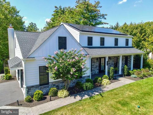 833 Winthrop Dr, YARDLEY, PA, 19067-4321 | Card Image