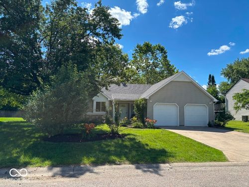 9206 Andiron Dr, Indianapolis, IN, 46250-1487 | Card Image