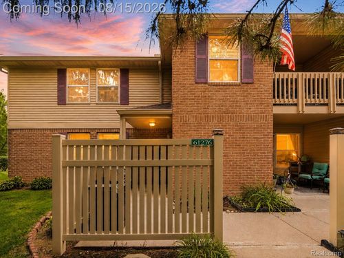 61276 Greenwood Dr, South Lyon, MI, 48178-1710 | Card Image