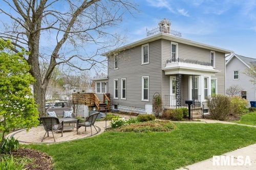 308 9th St, Tipton, IA, 52772-1318 | Card Image