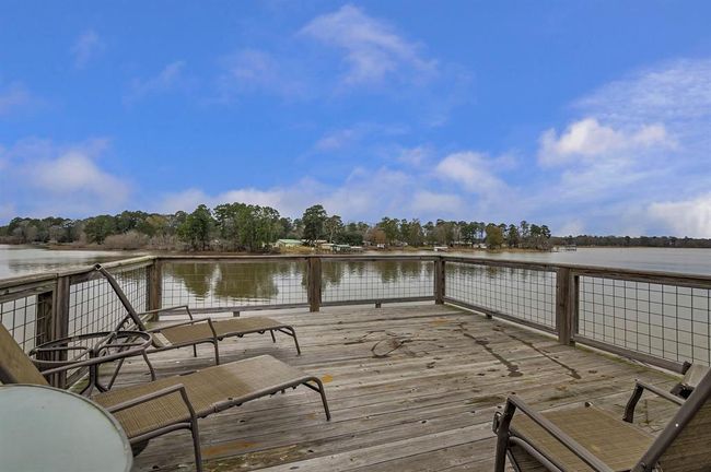 111 Cypress Bay Ldg, House other with 3 bedrooms, 6 bathrooms and 3 parking in Milam TX | Image 35