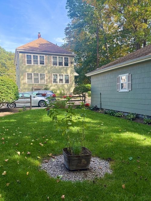 730 School St, Webster, MA, 01570-2954 | Card Image