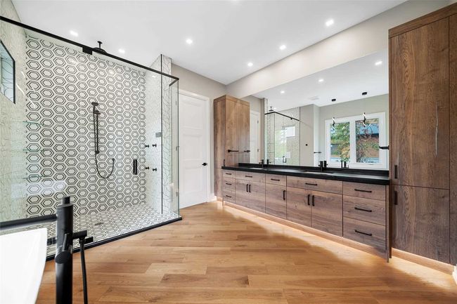 139 Elysian Fields Rd, House other with 4 bedrooms, 7 bathrooms and 13 parking in Cameron ON | Image 13