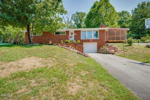 1744 Whispering Hills Dr, Kingsport, TN, 37660-5456 | Card Image
