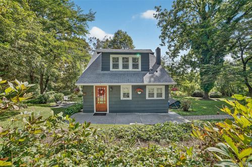 144 Dogwood Rd, Cortlandt Mnr, NY, 10567-1230 | Card Image