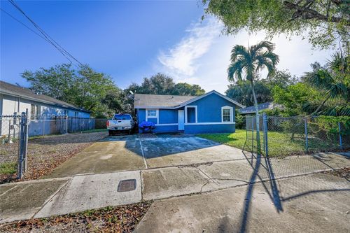 634 Nw 15th Ave, Fort Lauderdale, FL, 33311-7968 | Card Image