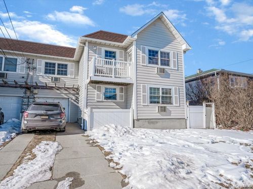 95-113 Beach 60th St, Arverne, NY, 11692-1849 | Card Image