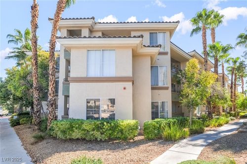 204-7123 S Durango Dr, Las Vegas, NV, 89113-2061 | Card Image