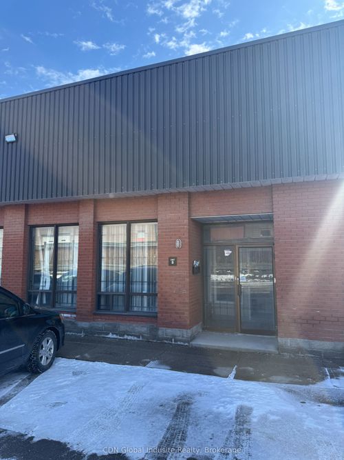 8-5456 Tomken Rd, Mississauga, ON, L4W2Z5 | Card Image