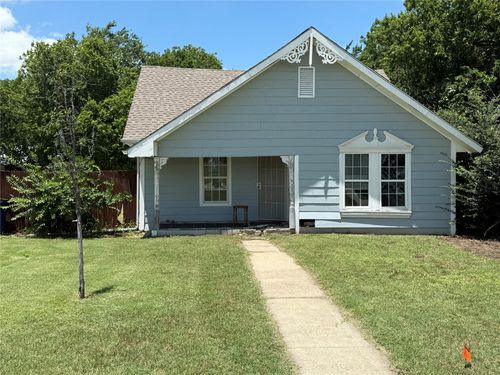 405 Eddies St, Ponder, TX, 76259-7540 | Card Image
