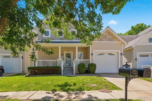 265 Montclair Tower Dr, Saint Charles, MO, 63303-4092 | Card Image