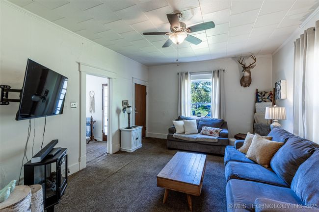 317 E 4 Th St, House other with 3 bedrooms, 1 bathrooms and null parking in Claremore OK | Image 6