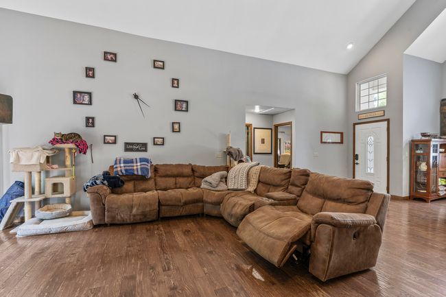 45 Stone Ridge-8 | Image 9