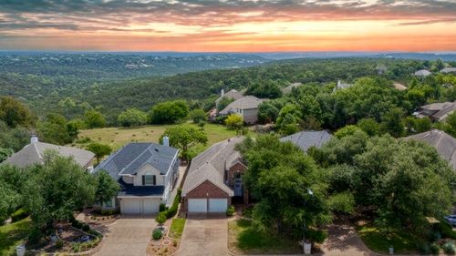 10012 Scull Creek Dr, Austin, TX, 78730-1487 | Card Image