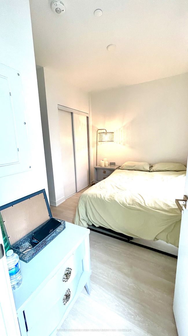 1022 - 30 Tretti Way, Condo with 1 bedrooms, 1 bathrooms and null parking in North York ON | Image 23