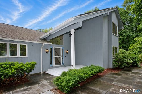 352 Center St, Wolcott, CT, 06716-2100 | Card Image