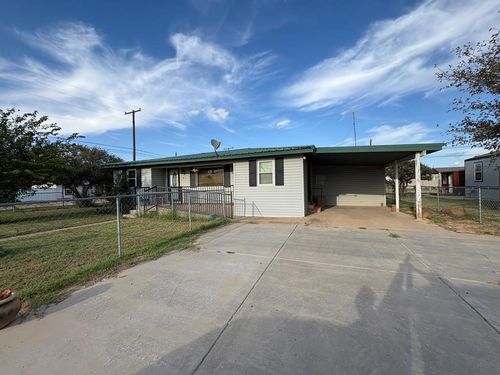 401 Covenant Canyon Trl, Lakeway, TX, 78734-3678 | Card Image