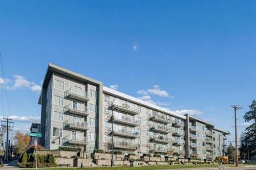 111-10838 Whalley Blvd, Surrey, BC, V3R0G8 | Card Image