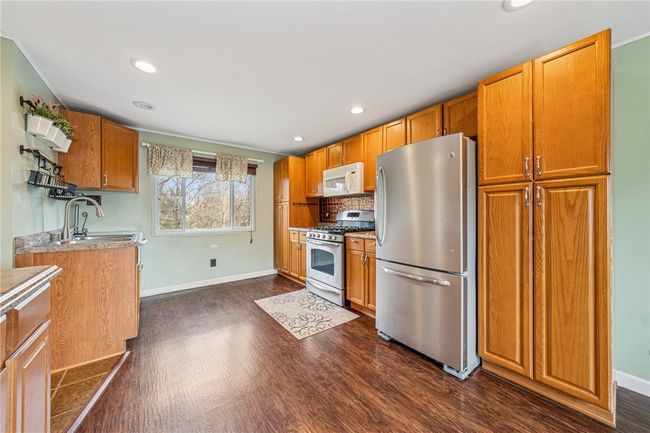 48 Samoa Dr, House other with 3 bedrooms, 2 bathrooms and 3 parking in Pittsburgh PA | Image 8