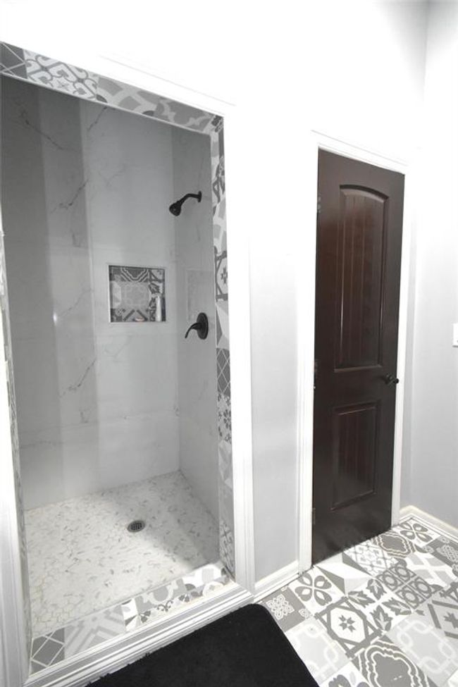 2991 N Highway 83, House other with 3 bedrooms, 2 bathrooms and null parking in Roma TX | Image 26