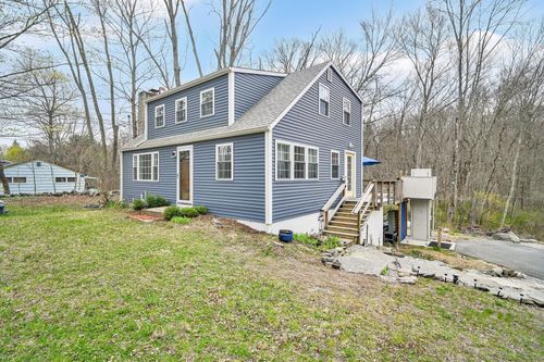 378 Route 87, Columbia, CT, 06237-1422 | Card Image