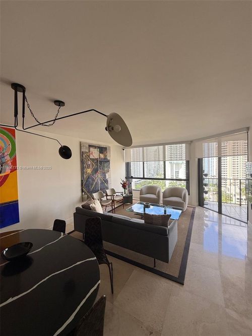 apt-a1910-520 Brickell Key Dr, Miami, FL, 33131-2618 | Card Image