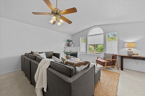1344c-1344 Carriage Dr, HUDSON, WI, 54016-7235 | Card Image