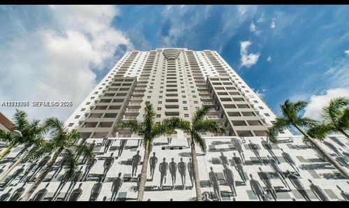 603-185 Se 14th Ter, Miami, FL, 33131-3414 | Card Image