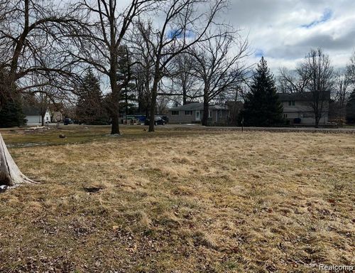 0000 Clinton Shore Dr, Harrison Township, MI, 48045 | Card Image