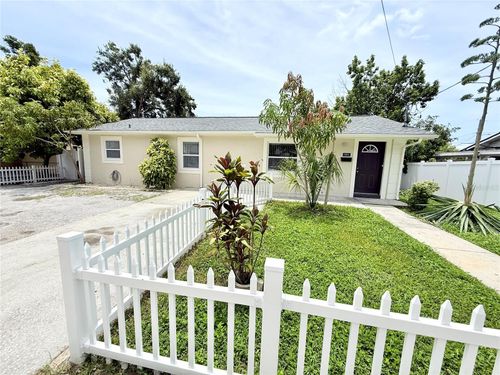 2005 E 23rd Ave, TAMPA, FL, 33605-1929 | Card Image