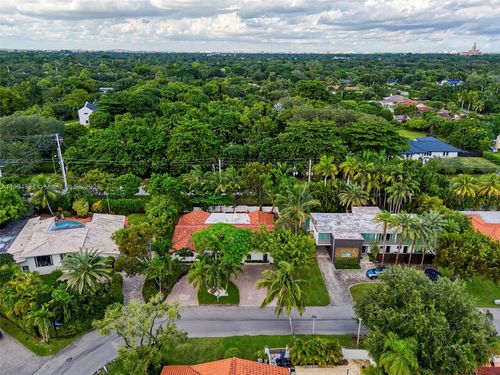 5961 Sw 56th Ter, South Miami, FL, 33143-2267 | Card Image