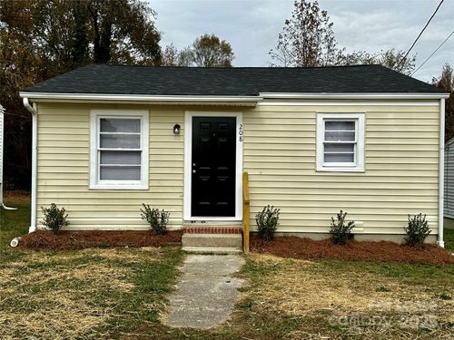 208 S Lexington Dr, Lexington, NC, 27292-5208 | Card Image