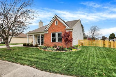 8490 Anvil Court, House other with 3 bedrooms, 2 bathrooms and null parking in Fishers IN | Image 3