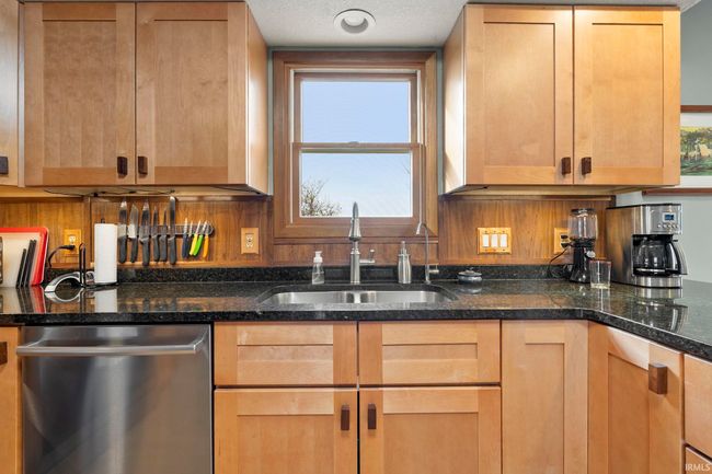 1808 County Road 18, House other with 4 bedrooms, 4 bathrooms and null parking in Waterloo IN | Image 18