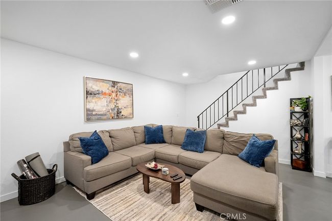 5 - 3827 W Avenue 41, Condo with 3 bedrooms, 3 bathrooms and 2 parking in LOS ANGELES CA | Image 6