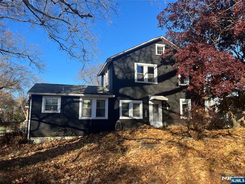 34 Walnut Ave, Pompton Lakes, NJ, 07442-2419 | Card Image