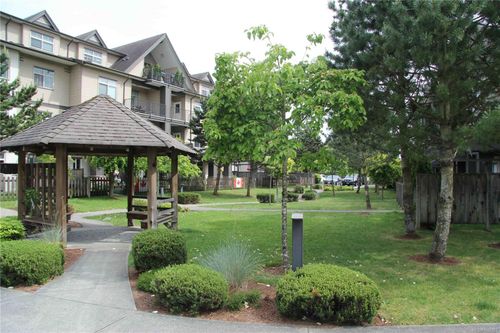 207-2117 Meredith Rd, Nanaimo, BC, V9S2N2 | Card Image