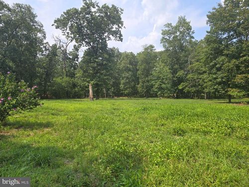 450 Almond Rd, PITTSGROVE, NJ, 08318-4069 | Card Image