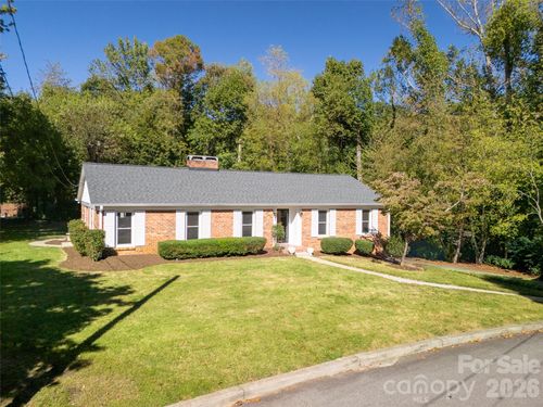 6 Crestwood Ln, Candler, NC, 28715-9652 | Card Image