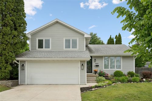 440 Peace Ave Nw, Cedar Rapids, IA, 52405-3467 | Card Image