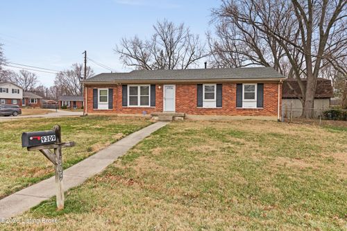 9309 Cloverwood Ln, Louisville, KY, 40291 | Card Image