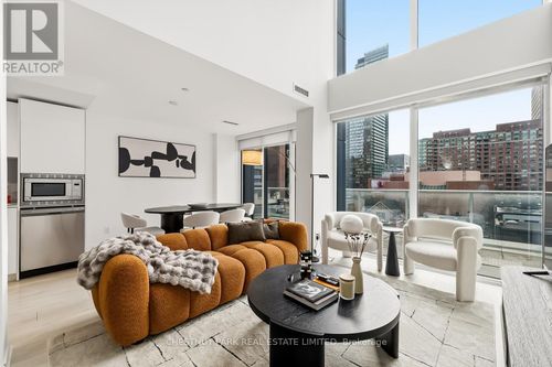 405-18 Maitland Terr, Toronto, ON, M4Y0H2 | Card Image