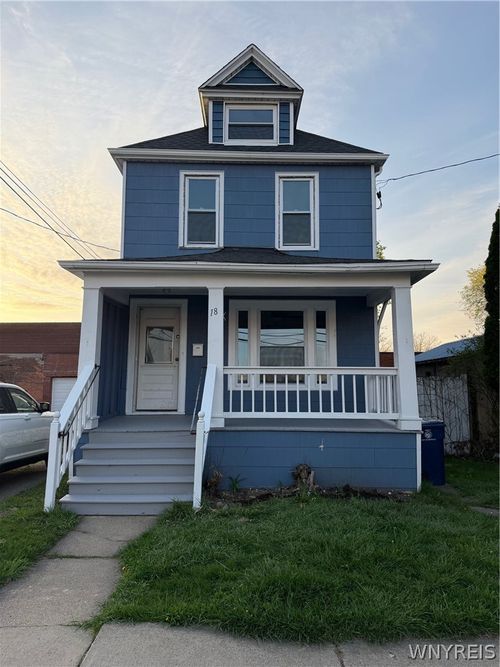 18 Buffum St, Buffalo, NY, 14210-2404 | Card Image